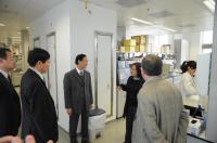 The visitors tour the Epithelial Cell Biology Research Centre